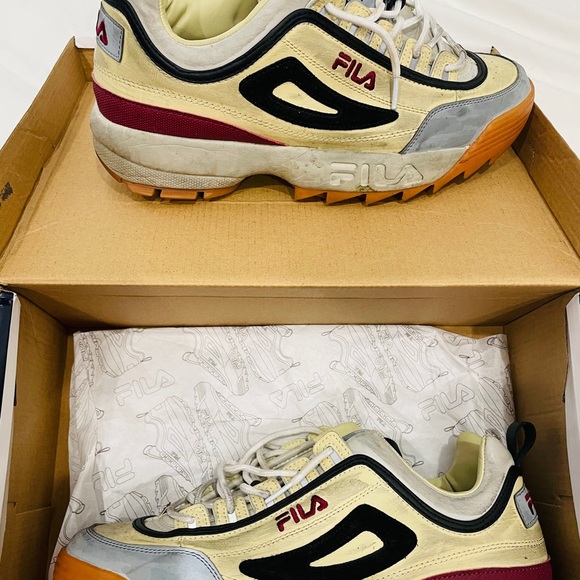 Fila Sneakers Size 12 - Picture 3 of 3